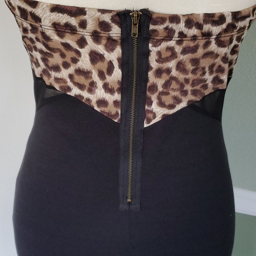 LEOPARD PRINT STRAPLESS DRESS BY TOSKA - Picture 6 of 7